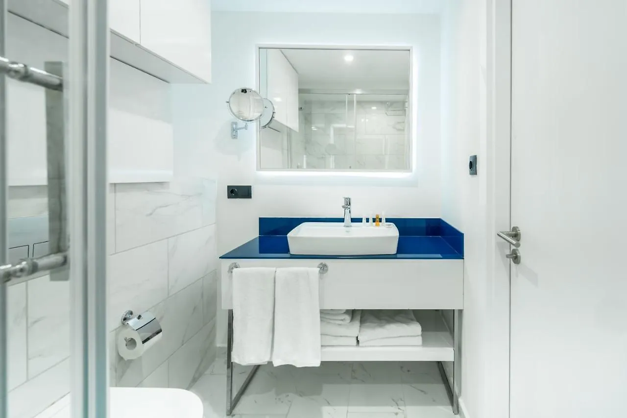 **** Апартаменты Orbi City Your Seaside Aparthotel Батуми Грузия